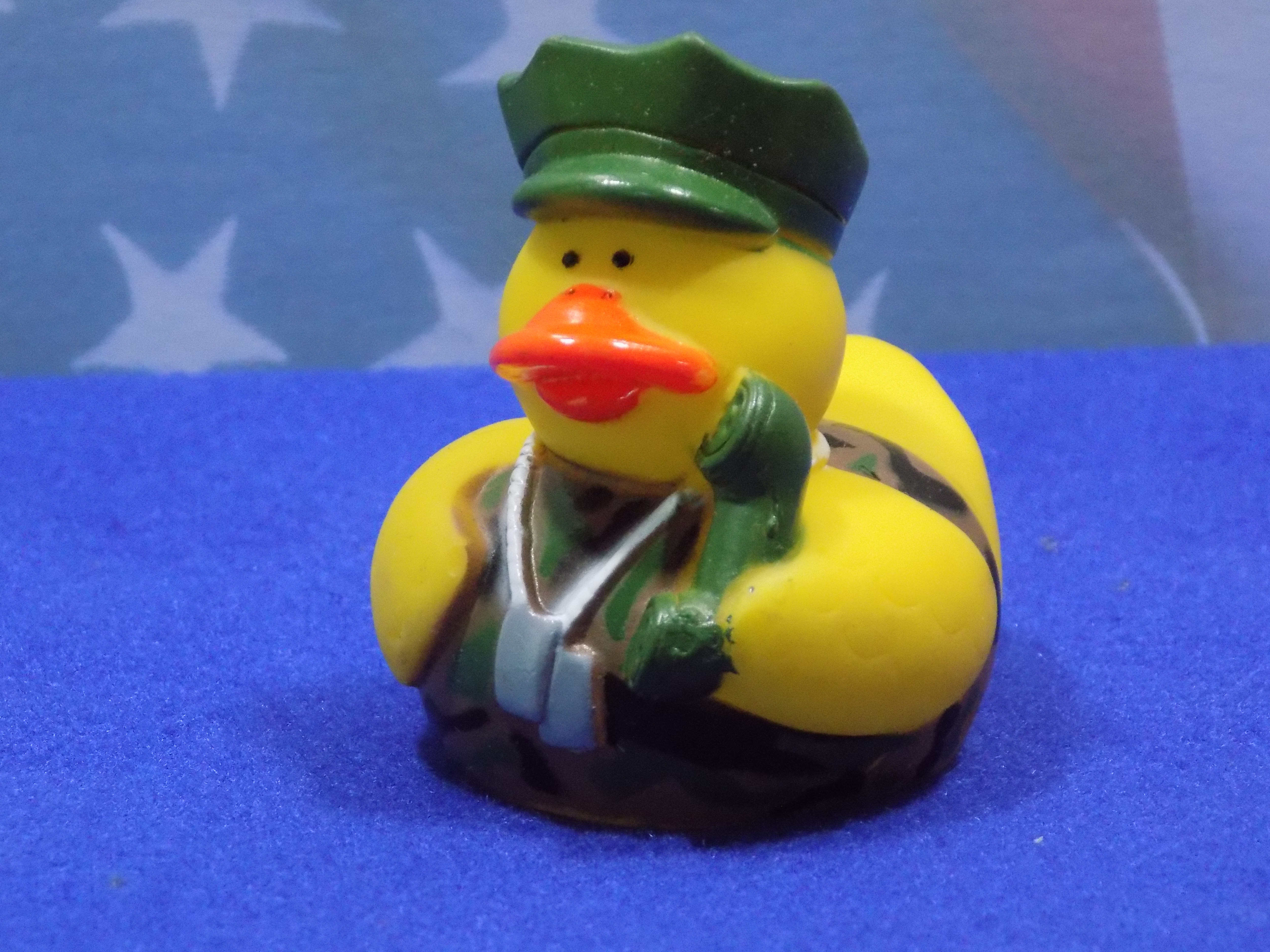 RUBBER DUCK with DOG TAGS PHONE